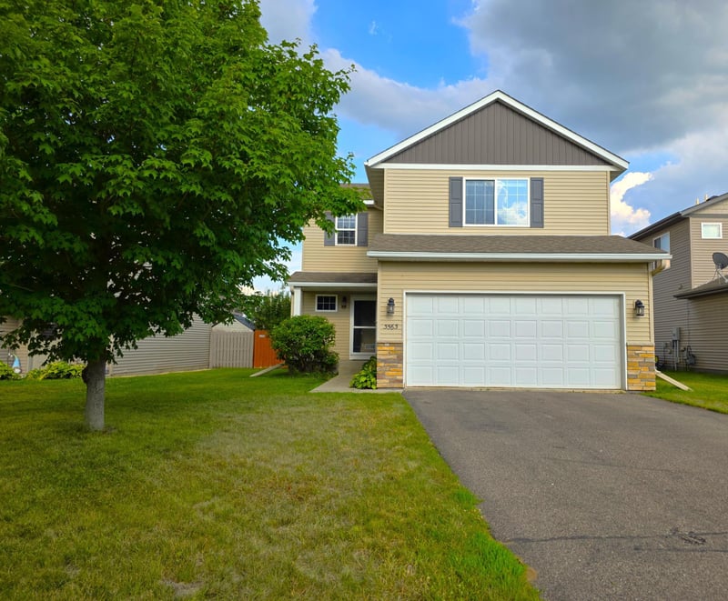 3563 Village Trl, Hastings, MN 55033
