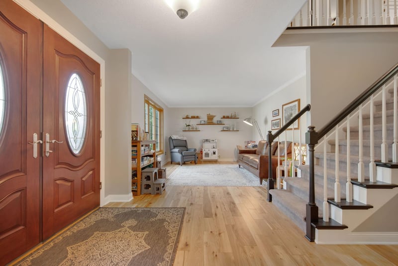 9007 Princeton Rd, Woodbury, MN 55125