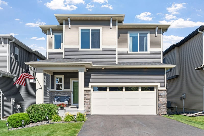 8260 Deerwood Ln N, Maple Grove, MN 55369