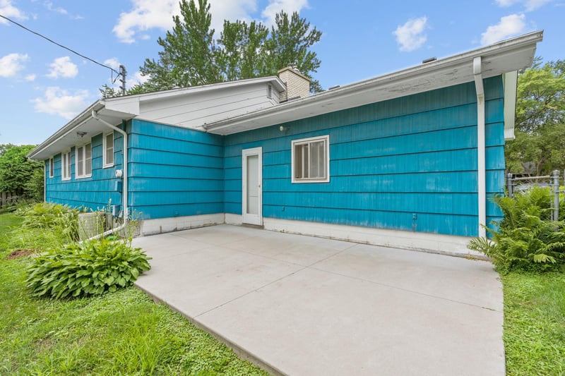 413 Whitegate Ln, Minnetonka, MN 55391