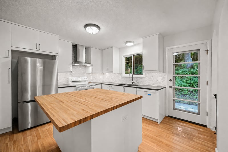 1644 Kilmer Ave, Saint Louis Park, MN 55426
