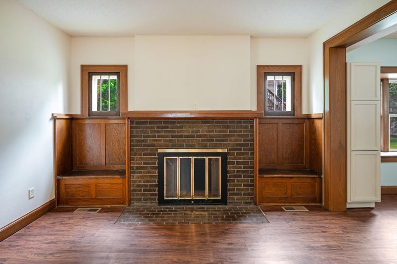 214 Marshall St, Mankato, MN 56001
