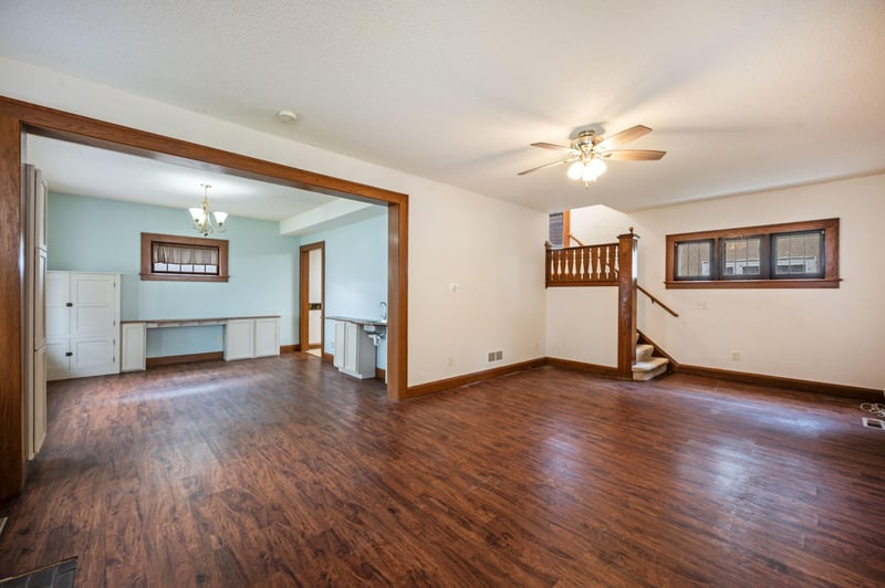 214 Marshall St, Mankato, MN 56001
