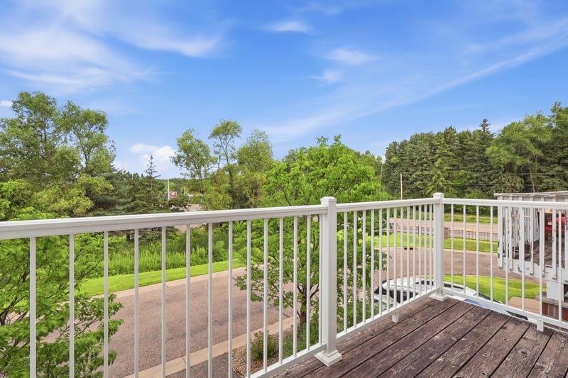 2300 Lower Afton Rd E #316, Maplewood, MN 55119