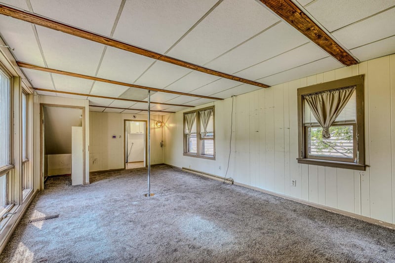 4106 E 1st St, Superior, WI 54880
