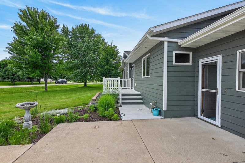 704 Lincoln Ave SW, Wadena, MN 56482