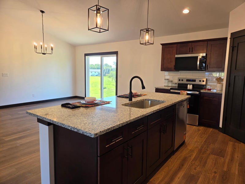 3 Marie Cir, Elysian, MN 56028