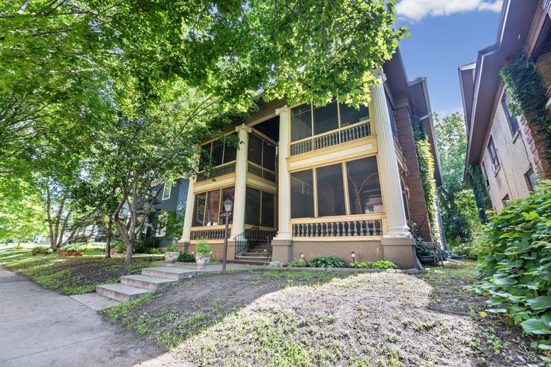 2445 Aldrich Ave S, Minneapolis, MN 55405