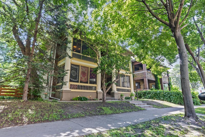 2445 Aldrich Ave S, Minneapolis, MN 55405
