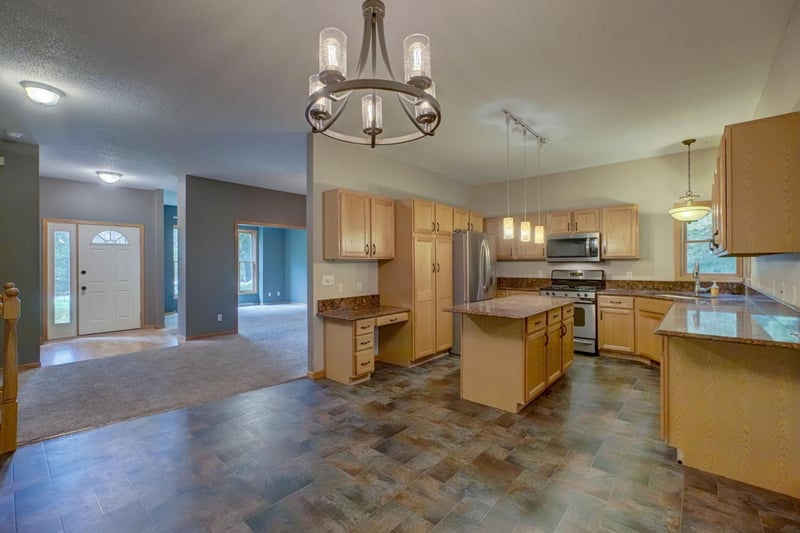 2538 86th Ave, Osceola, WI 54020