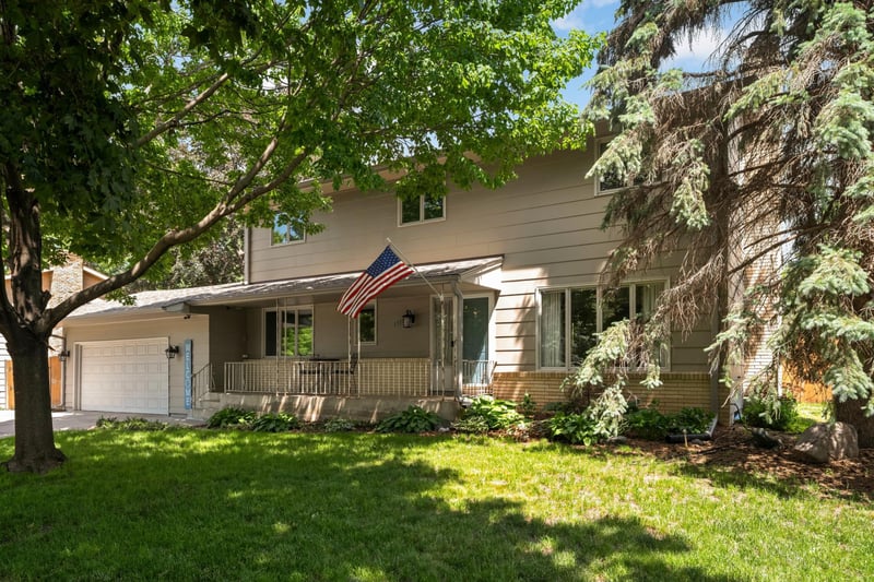 13513 Colfax Ave S, Burnsville, MN 55337