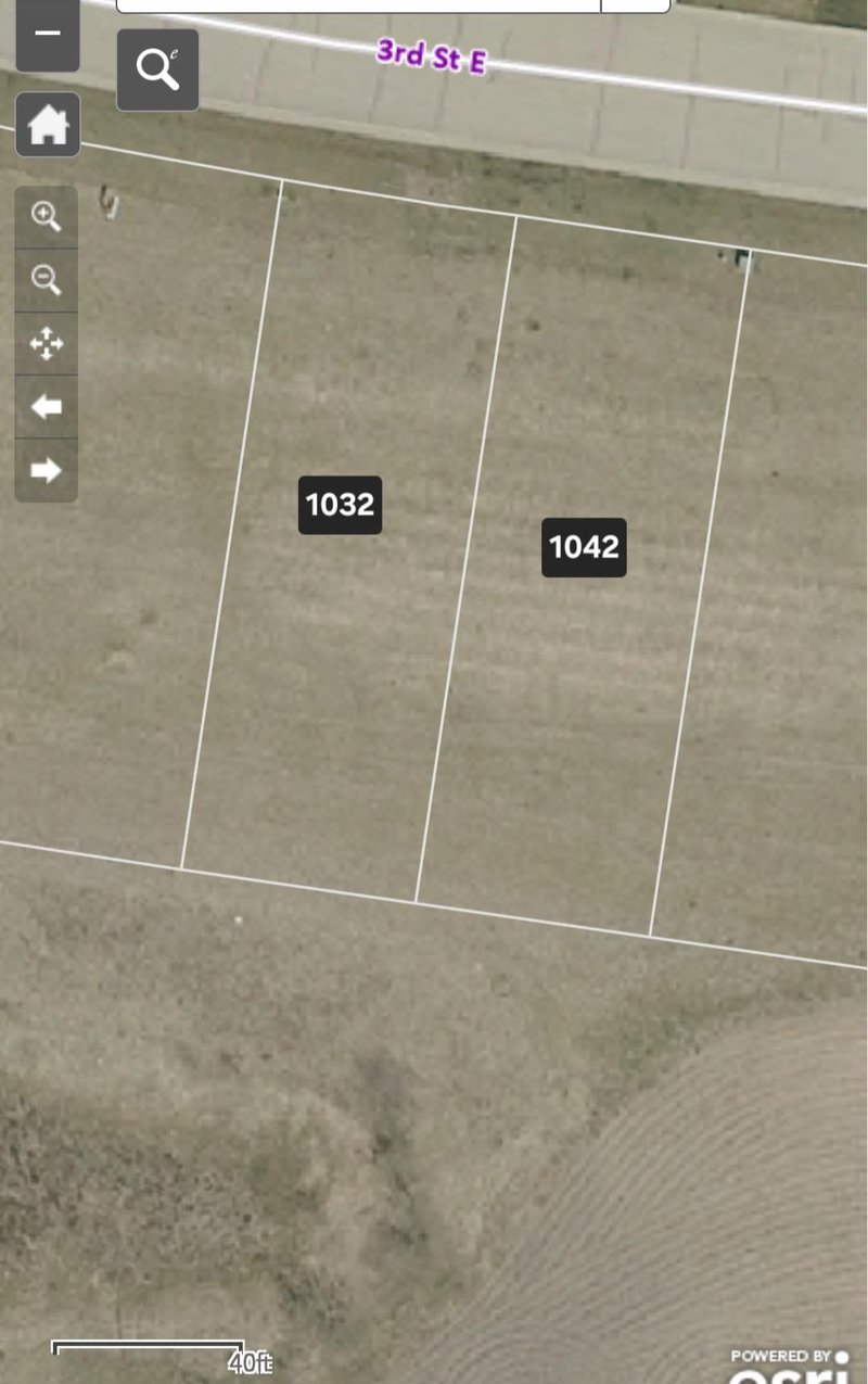 1042 3rd St, Wanamingo, MN 55983