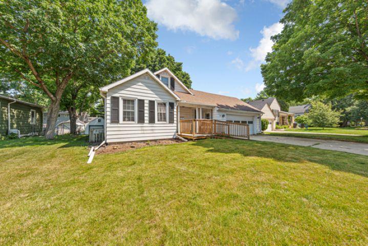 128 Rose St, Mankato, MN 56001