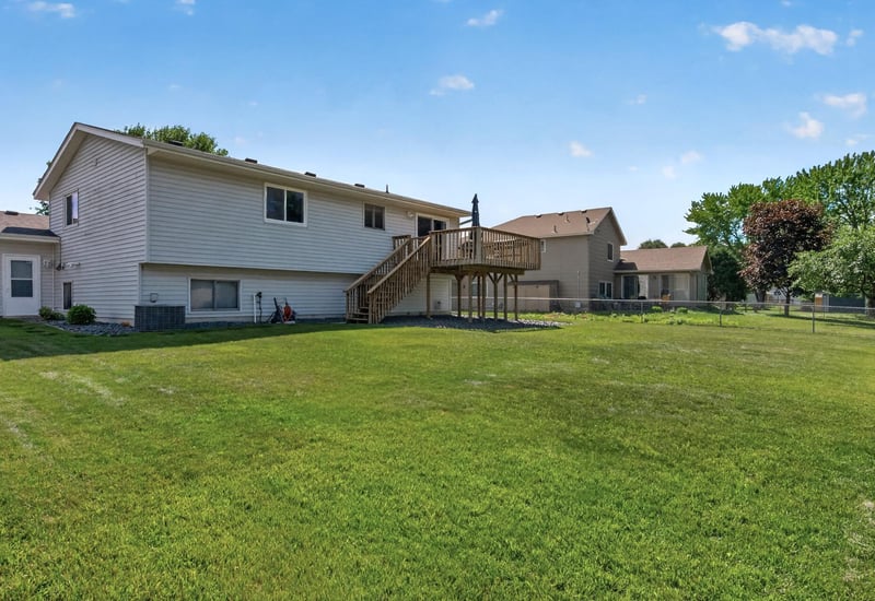 3511 W Mineral Pond Blvd, Anoka, MN 55303
