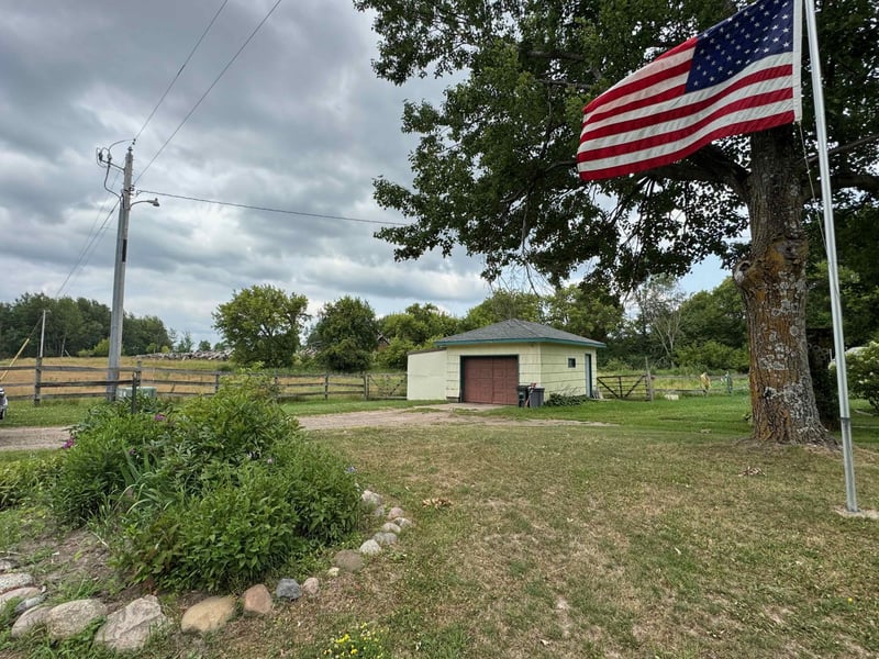 47412 Anchor Ave, Stanchfield, MN 55080