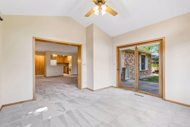 4515 Redwood Cir, Minnetonka, MN 55345