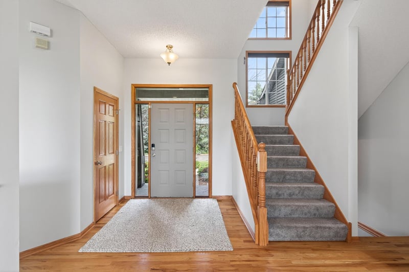 604 Evergreen Ave SE, New Prague, MN 56071