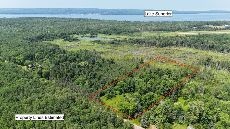 750 Middle Rd, La Pointe, WI 54850