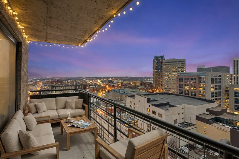 66 9th St E #2115, Saint Paul, MN 55101