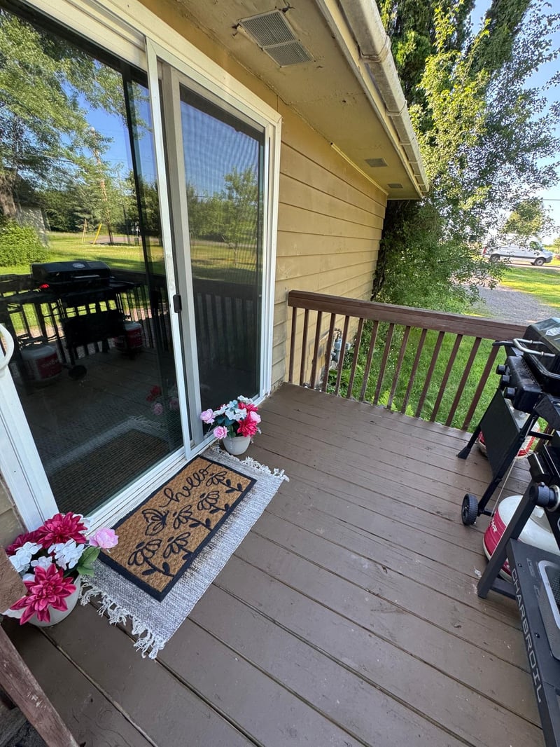 4616 West Rd, Moose Lake, MN 55767