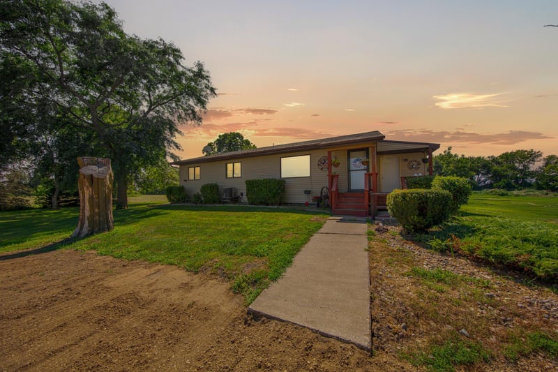 35907 530th Ave, Bingham Lake, MN 56118