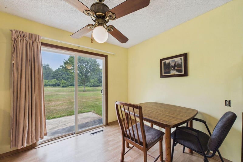 16112 Kettle River Blvd NE, Columbus, MN 55025