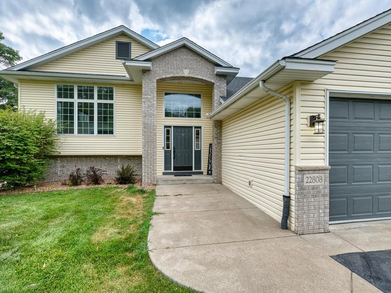 22808 Poppy St NW, Saint Francis, MN 55070