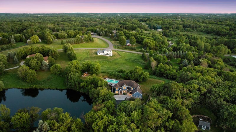 21670 Monterey Ave, Lakeville, MN 55044
