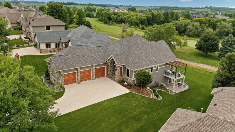605 Somerby Pw NE, Byron, MN 55920