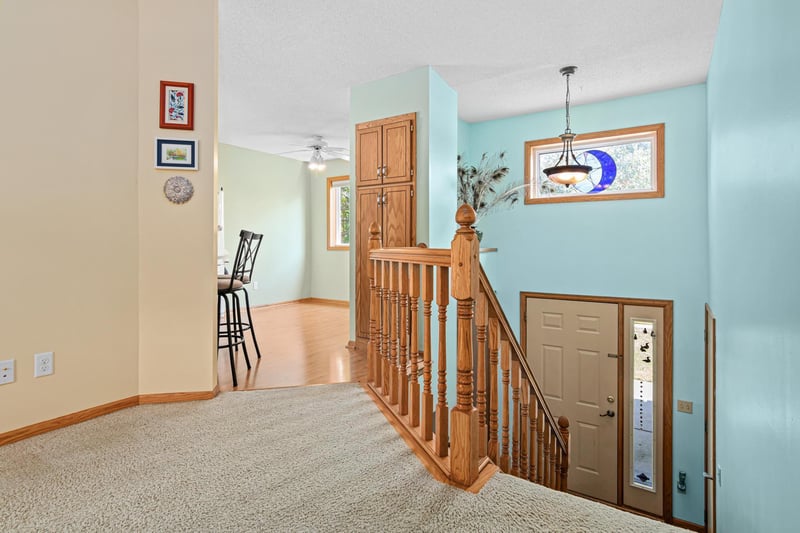 6533 Neddersen Cir, Brooklyn Park, MN 55445