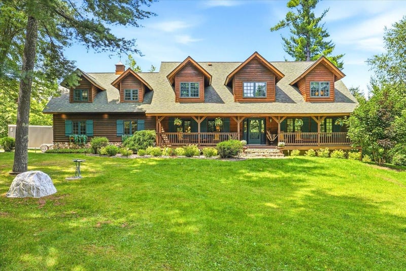 7460 Jordan Buck Trl, Danbury, WI 54830