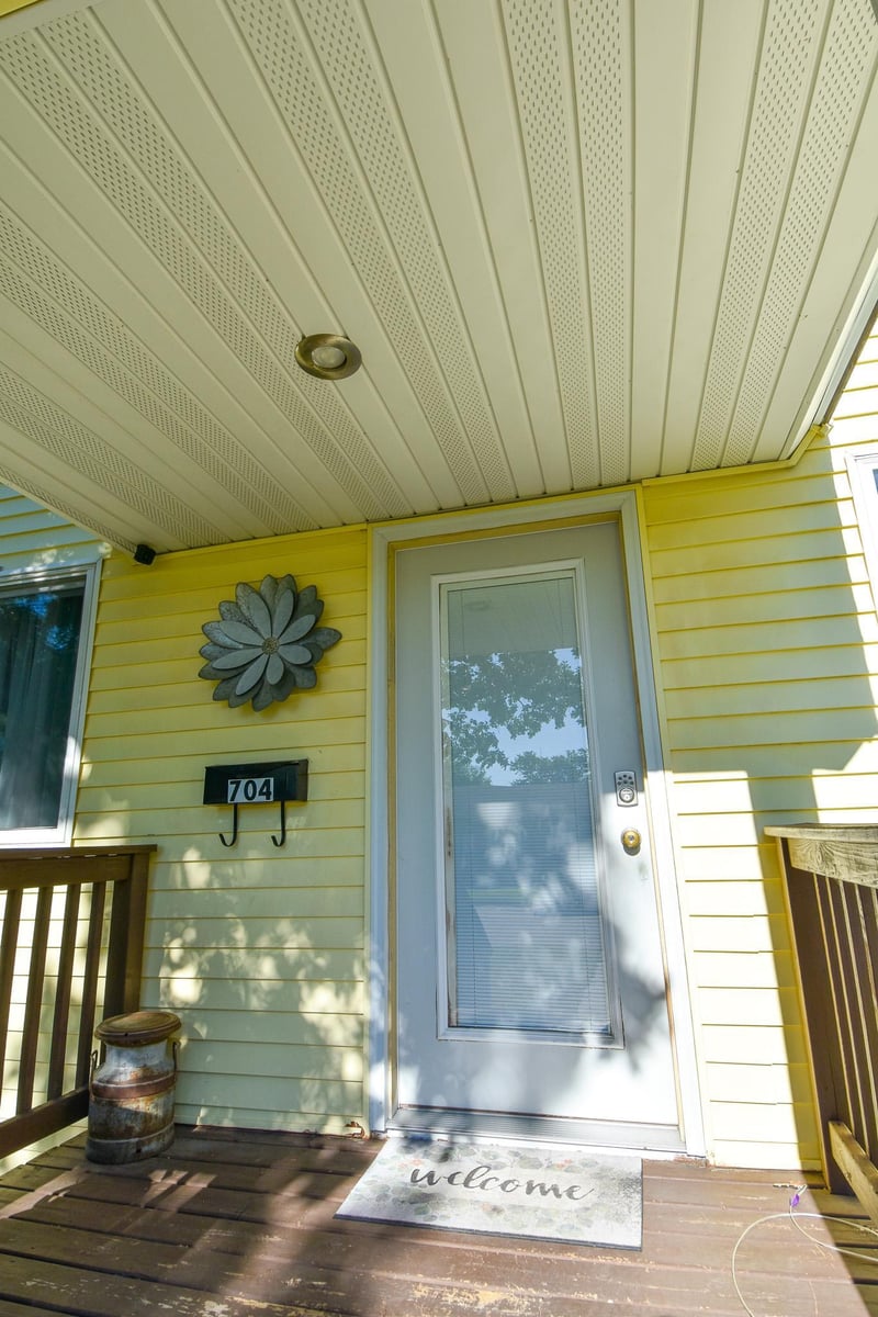 704 Tindolph Ave S, Thief River Falls, MN 56701