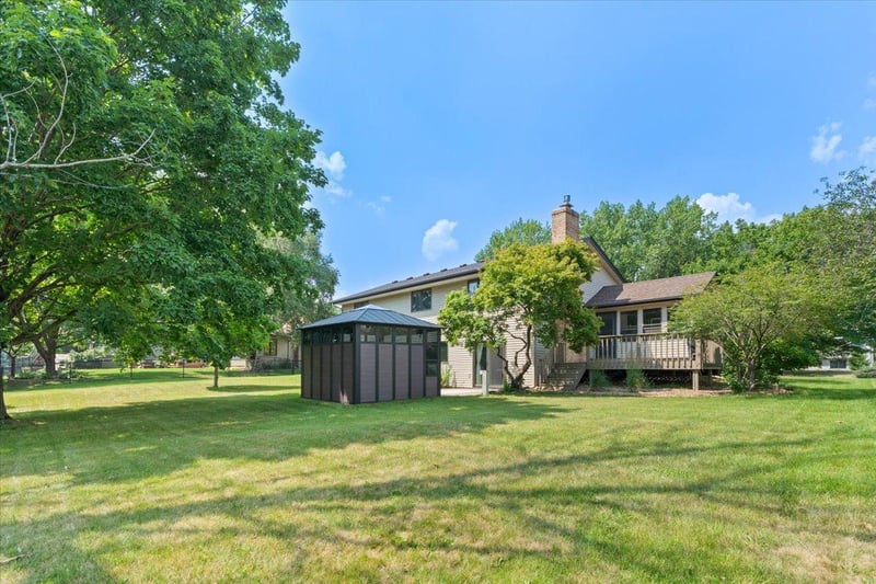 1309 Fremont Ct, Burnsville, MN 55306