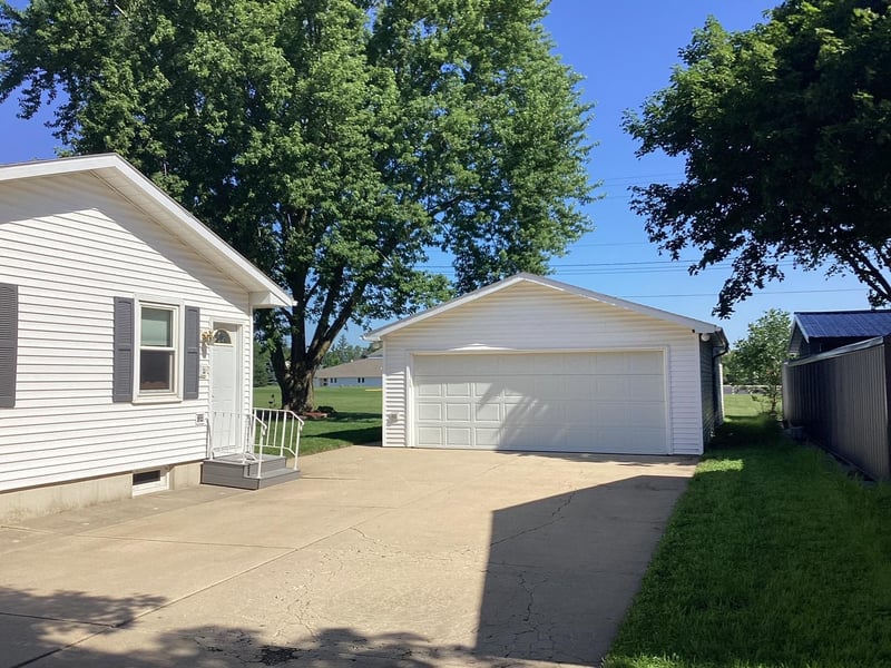 1302 19th Ave SW, Austin, MN 55912