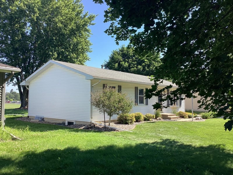 1302 19th Ave SW, Austin, MN 55912