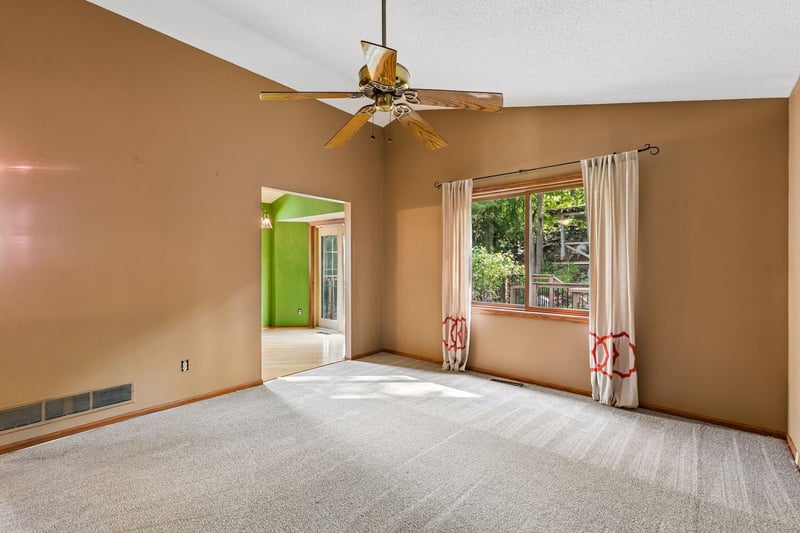 13225 Court Pl, Burnsville, MN 55337