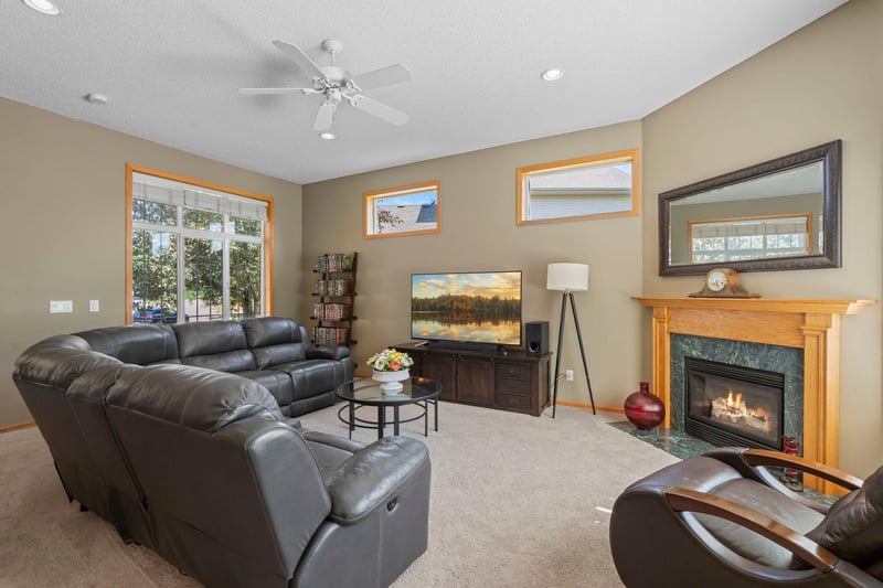 3331 98th Cir N, Brooklyn Park, MN 55443