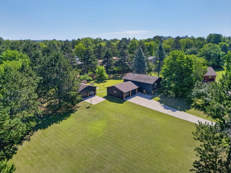 307 NE 10th Street Cir, Grand Rapids, MN 55744