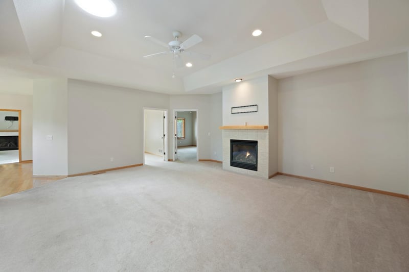 1355 Quasar Ct S, Lakeland, MN 55043