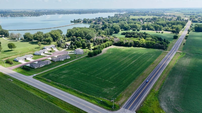 000 Crailsheim Rd, Worthington, MN 56187