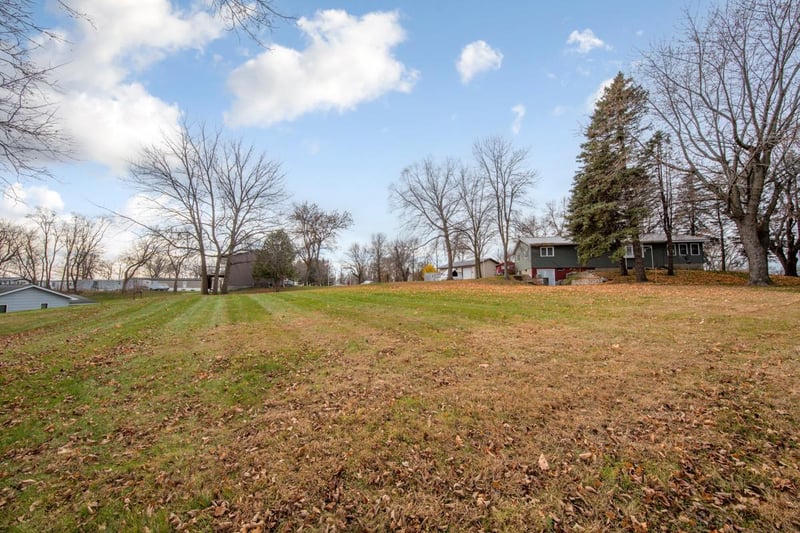 -XX Jason Dr, Elysian, MN 56028