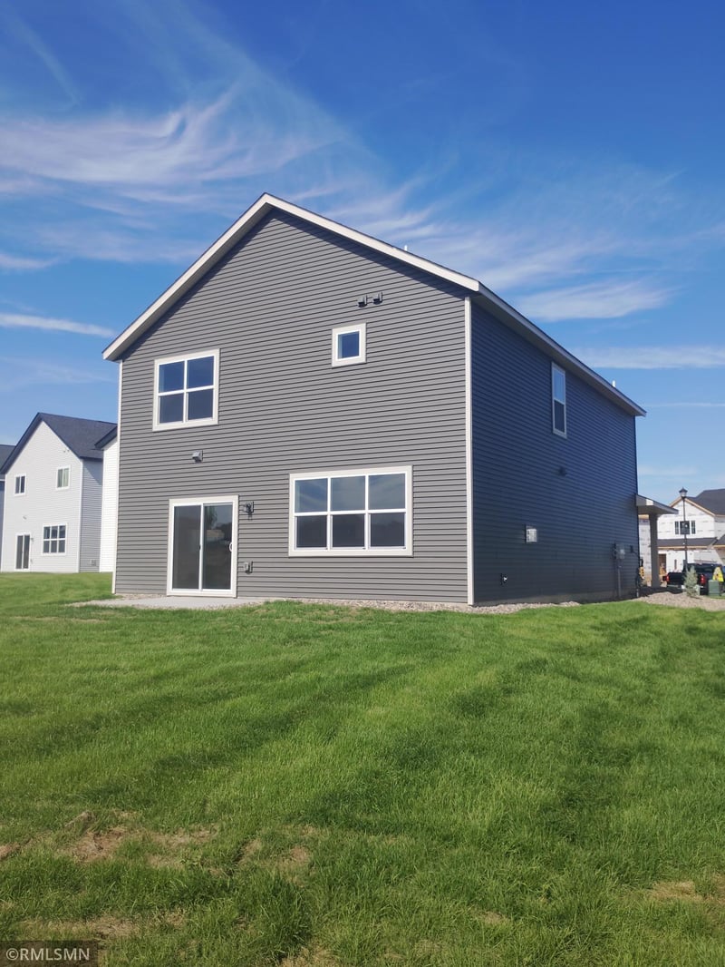 10586 Goodview Ave S, Cottage Grove, MN 55016