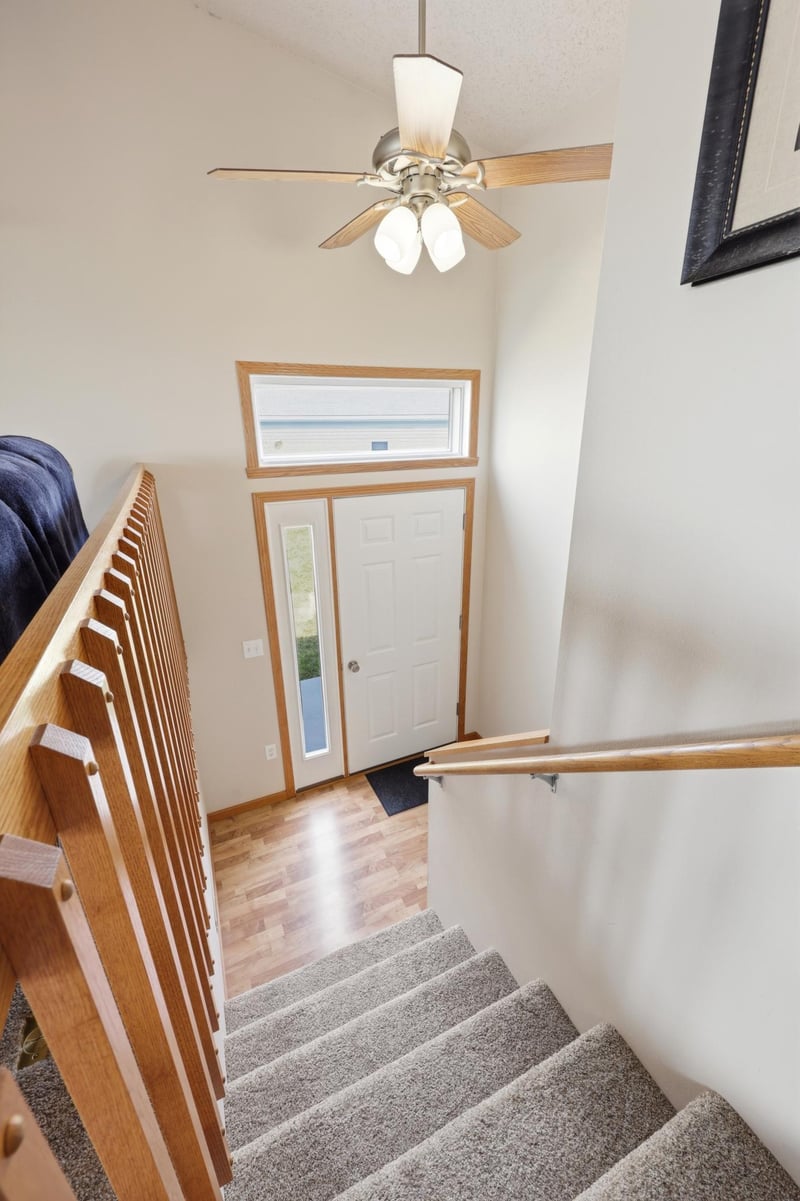3501 10th St S, Moorhead, MN 56560