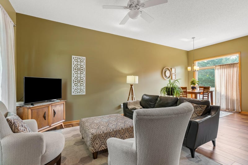 1403 Constitutional Dr, Northfield, MN 55057