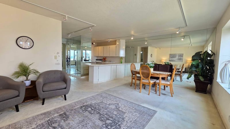 15 S 1st St #A1512, Minneapolis, MN 55401