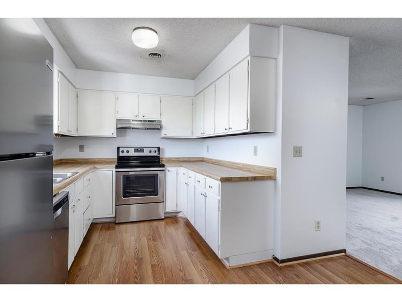 1811 Greenfield Ln SW #12, Rochester, MN 55902