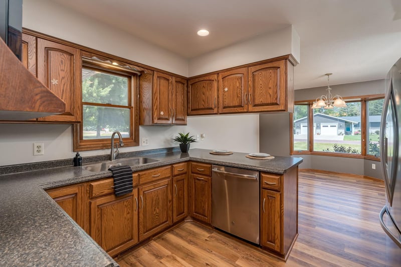432 3rd Ave, Pemberton, MN 56078