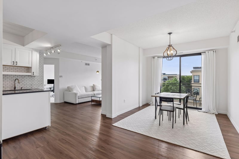 2566 Ellis Ave #416, Saint Paul, MN 55114