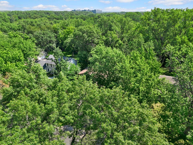 7989 Eastwood Rd, Mounds View, MN 55112