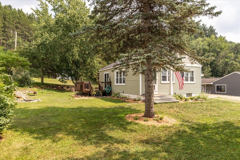 300 N Money Creek St, Rushford, MN 55971